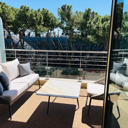 Xgp Track Flat, Up To 14 Guests Monte Carlo